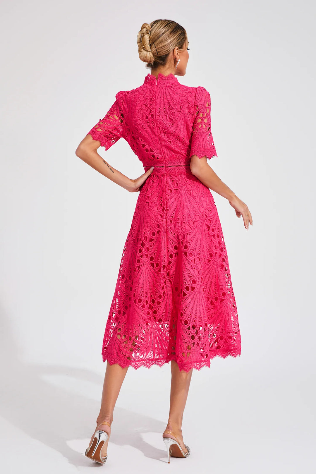 Willow | Women’s Chic Lace Midi Dress