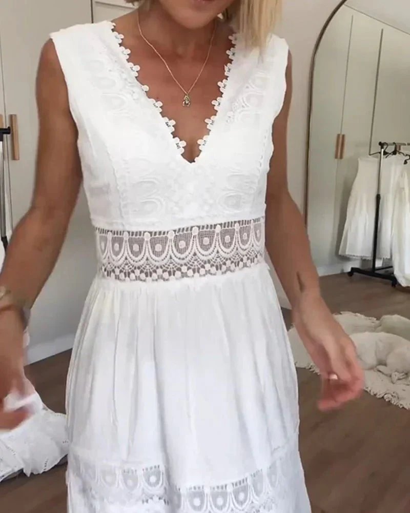 Athena™ | Elegant V-Neck Lace Inset Maxi Dress