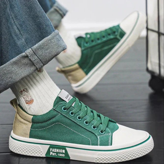 AeroMotion™ | Breathable Mesh Urban Skate Sneakers